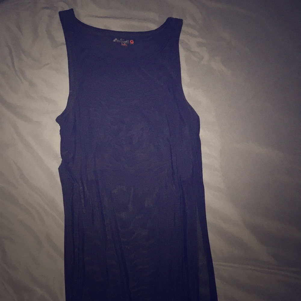 Guess top